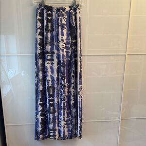 Forever 21 Blue and Pink Pleated Maxi Skirt